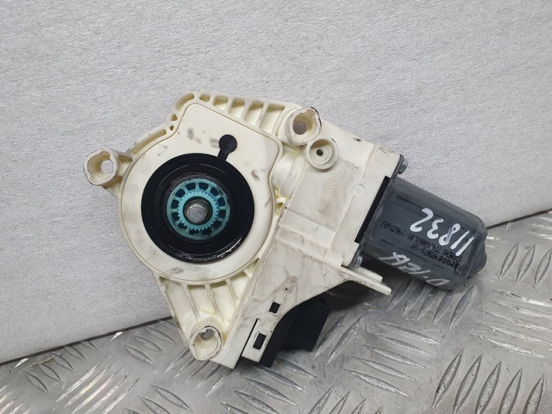 Recambio de motor elevalunas delantero izquierdo para audi a6 berlina (4f2) 3.0 tdi quattro (165kw) referencia OEM IAM 4F0959801