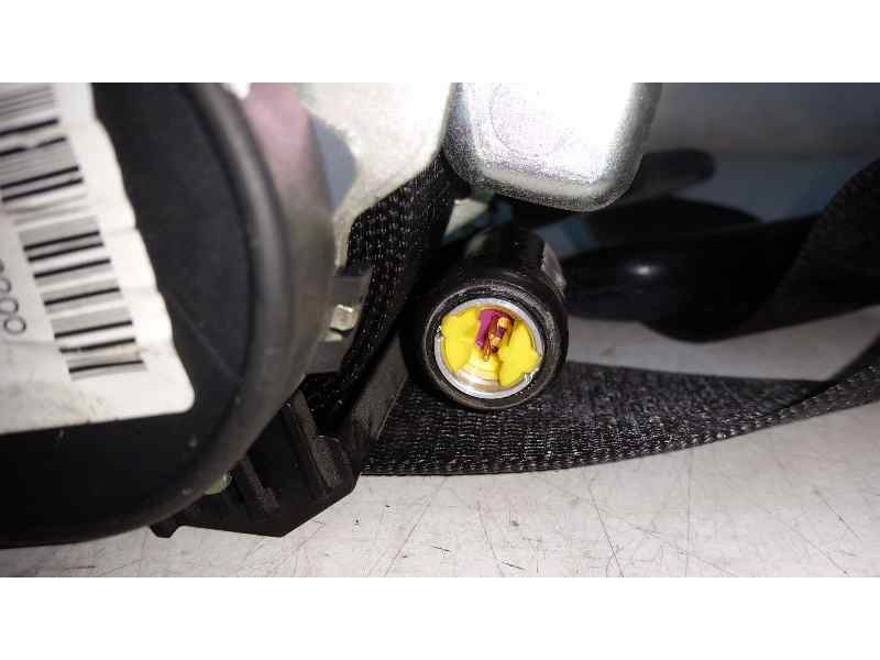 Recambio de pretensor airbag derecho para mercedes-benz clase a (w169) a 170 a-edition referencia OEM IAM   