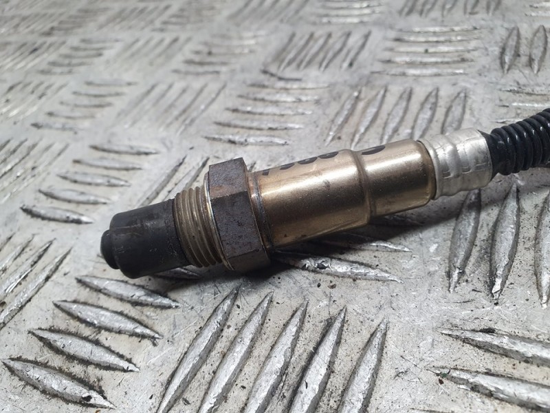 Recambio de sonda lambda para ssangyong tivoli limited 4x2 referencia OEM IAM A1735400017 9025030171 KEFICO