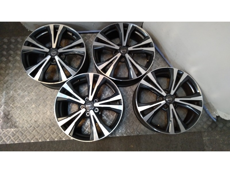 Recambio de juego llantas aluminio para nissan qashqai ii (j11, j11_) 1.2 dig-t referencia OEM IAM 7X17 5 TORN ET40 ALUMINIO 