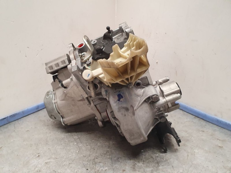 Recambio de caja cambios para citroën c3 feel referencia OEM IAM 20ET69 8583183B 5VELOCIDADES