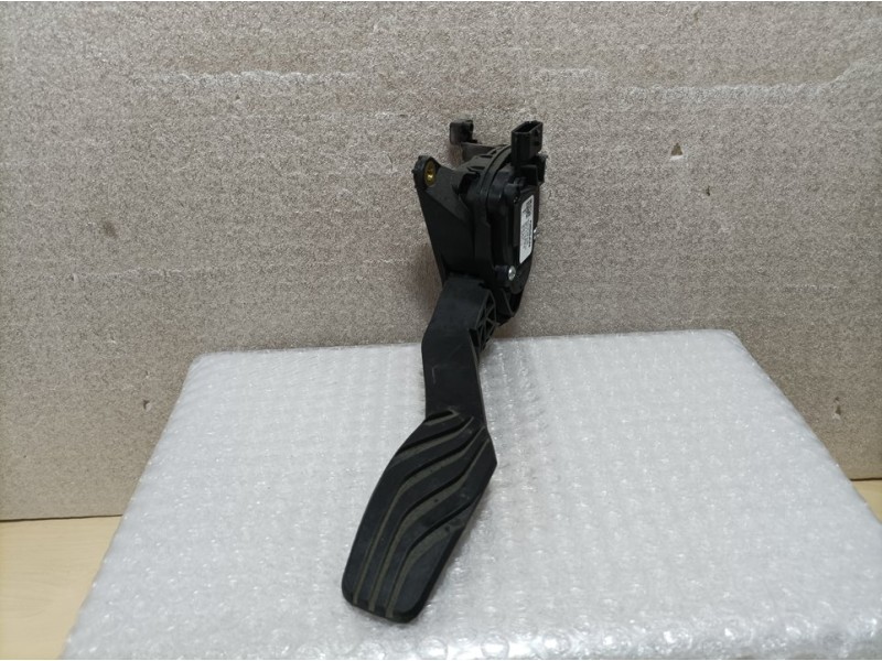 Recambio de potenciometro pedal para nissan micra v (k14) visia+ referencia OEM IAM 180025FA0B 6PV01290201 HELLA