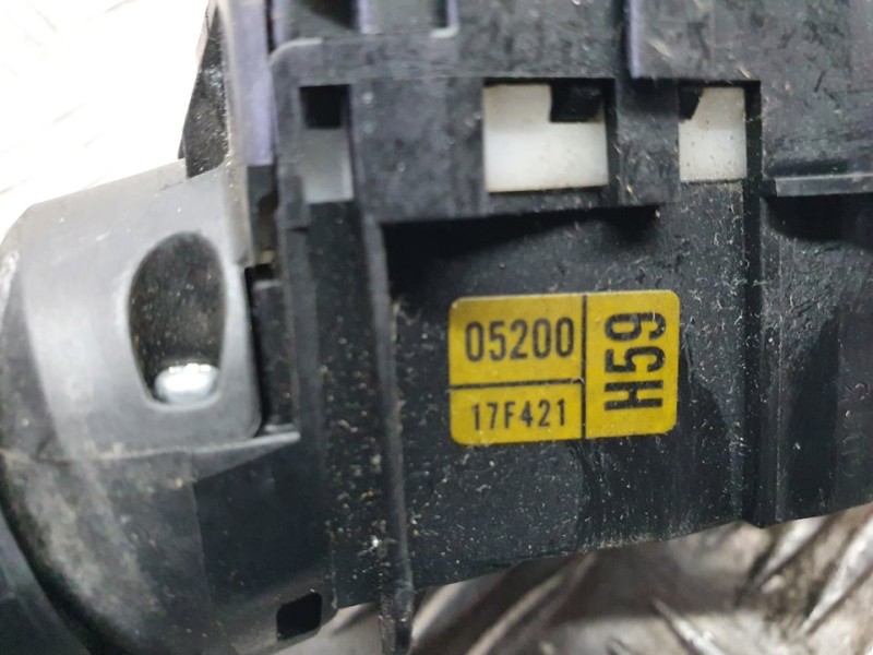 Recambio de mando luces para toyota verso active referencia OEM IAM 0520017F421  