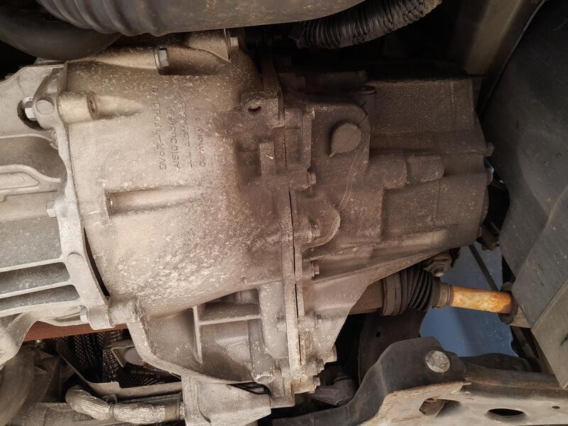 Recambio de caja cambios para ford focus iii 1.6 ecoboost referencia OEM IAM RMBV6R7002LK 6VELOCIDADES 