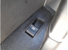 Recambio de mando elevalunas trasero izquierdo para hyundai i40 i (vf) 1.7 crdi referencia OEM IAM 935803Z0004X  