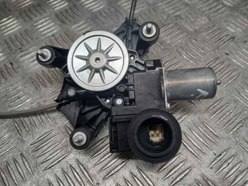 Recambio de elevalunas trasero izquierdo para toyota rav4 hybrid 4x2 advance referencia OEM IAM 8572042140 620205531 ELECTRICO D