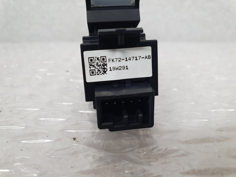 Recambio de mando elevalunas trasero izquierdo para land rover range rover evoque evoque referencia OEM IAM FK7214717AB  