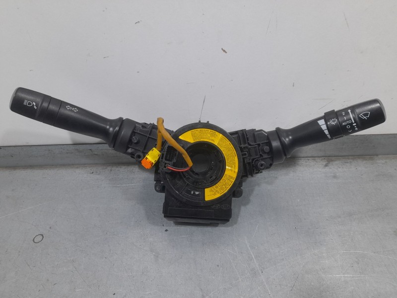 Recambio de mando luces y limpia para hyundai i40 i (vf) 1.7 crdi referencia OEM IAM 934103Z000 934202Y610 934103Z000 LUCES  934