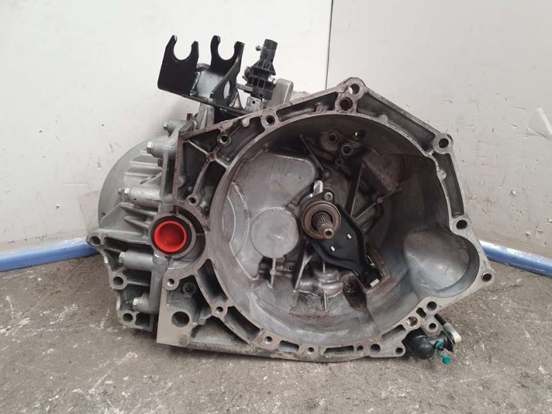 Recambio de caja cambios para peugeot boxer furgón 330 l1h1 premium bluehdi 120 start&stop referencia OEM IAM 20GP25 2258498 6VE