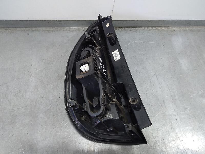 Recambio de piloto trasero derecho para renault scenic iii dynamique referencia OEM IAM 265503764r 265508247R 