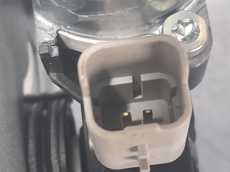 Recambio de elevalunas delantero izquierdo para citroën c3 feel referencia OEM IAM 9813093880 20190525 ELECTRICO 2 PINES