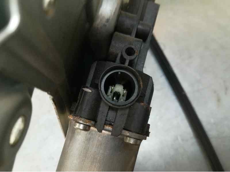 Recambio de elevalunas delantero derecho para renault clio iii authentique referencia OEM IAM 400861F 2 PINS ÉLECTRICO