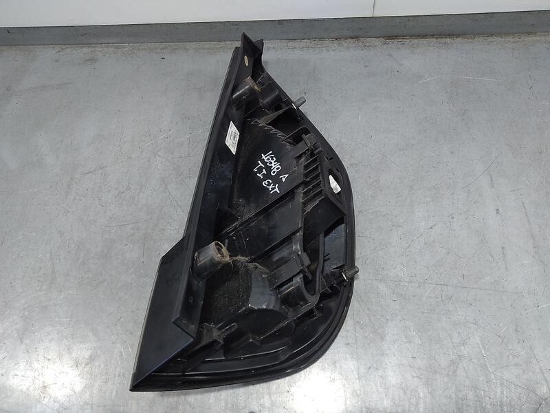 Recambio de piloto trasero izquierdo para renault scenic iii dynamique referencia OEM IAM 265558940r 265550386R 