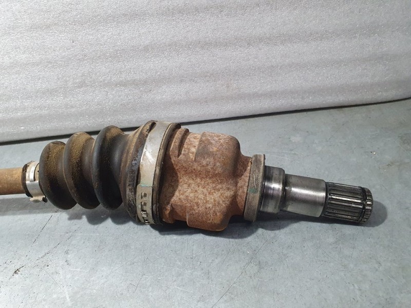 Recambio de transmision delantera derecha para toyota aygo (kgb/wnb) blue referencia OEM IAM SIN REF  