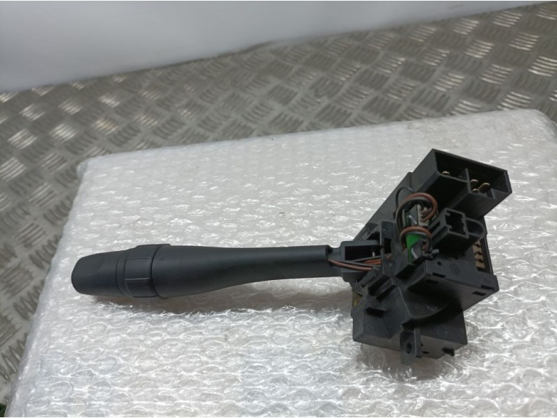 Recambio de mando limpia para nissan primera berlina (p11) básico referencia OEM IAM 36929E30C0  