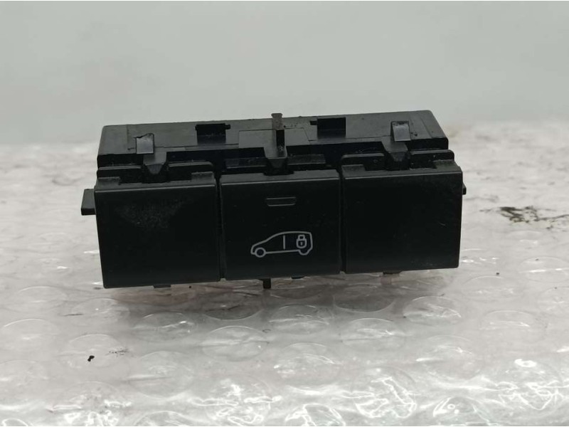 Recambio de interruptor para toyota proace furgon referencia OEM IAM 98088536ZD  BLOQUEO PUERTAS