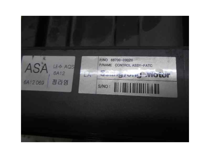 Recambio de mando climatizador para ssangyong kyron 2.0 referencia OEM IAM 6870009020 6870009020 