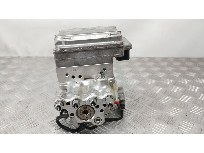 Recambio de abs para toyota rav 4 advance hybrid referencia OEM IAM 4751042090 CON SERVOFRENO ELECTRICO 
