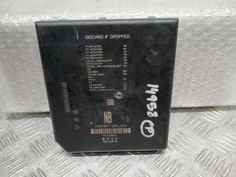 Recambio de caja reles / fusibles para nissan pulsar (c13) acenta referencia OEM IAM 284B73ZL0A  