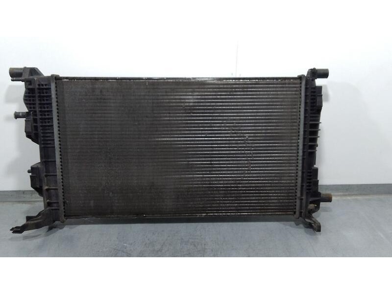 Recambio de radiador agua para renault scenic iii dynamique referencia OEM IAM 214105150R m153387 Valeo