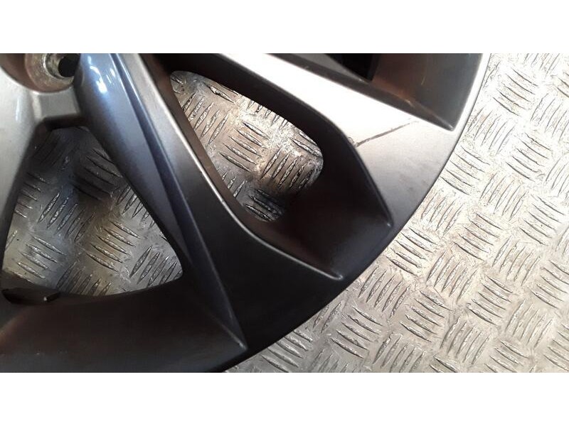 Recambio de llanta aluminio para hyundai ix35 (lm, el, elh) 1.7 crdi referencia OEM IAM 6.5X16 5 TORN ET48 ALUMINIO ROZADA