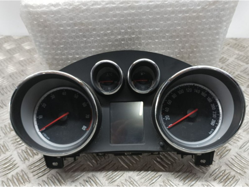 Recambio de cuadro instrumentos para opel astra j lim. cosmo referencia OEM IAM 13374960 600775881 