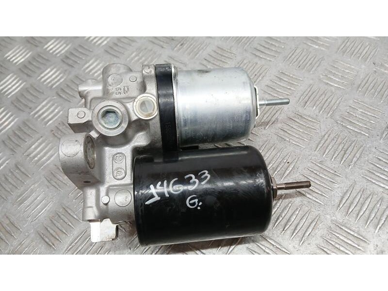 Recambio de bomba freno para toyota rav 4 advance hybrid referencia OEM IAM 4707047050  