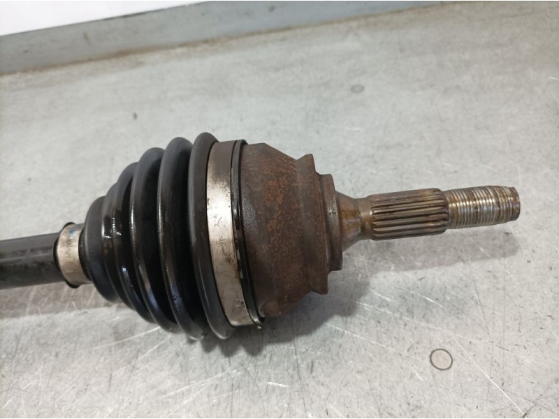 Recambio de transmision delantera izquierda para citroën c3 feel referencia OEM IAM 9801048580  