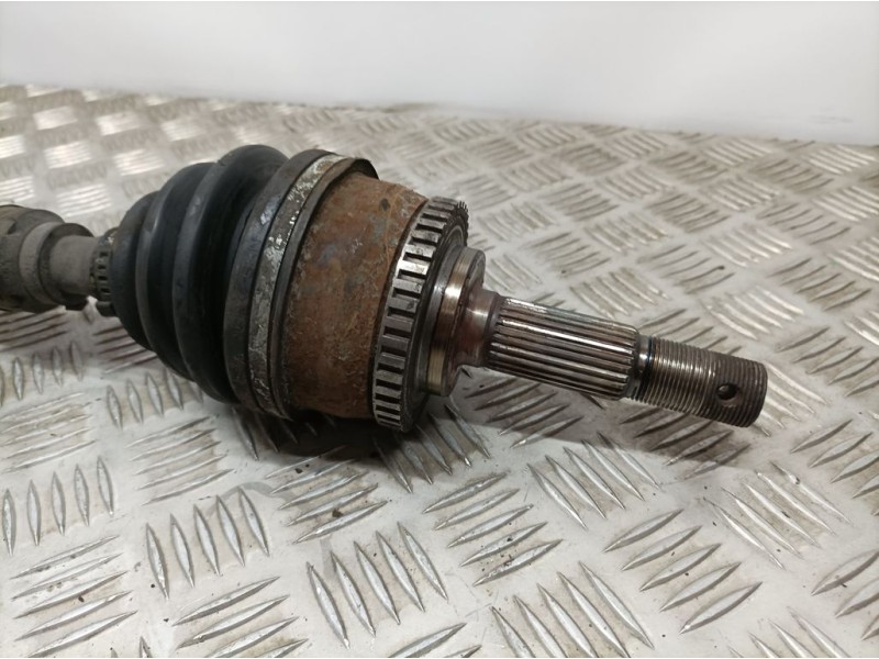 Recambio de transmision delantera izquierda para nissan primera berlina (p11) básico referencia OEM IAM 391012F605  