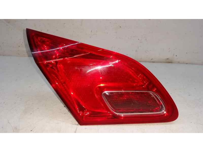 Recambio de piloto trasero izquierdo para opel astra j lim. cosmo referencia OEM IAM  TOCADO INTERIOR