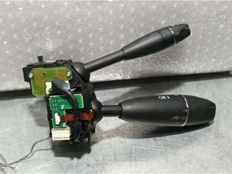 Recambio de mando limpia para mercedes-benz clase c (w204) berlina c 220 cdi (204.008) referencia OEM IAM 3OS0112040128 SN904172