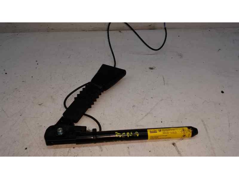 Recambio de pretensor airbag izquierdo para opel corsa c cosmo referencia OEM IAM  CLAVIJA CORTADA 