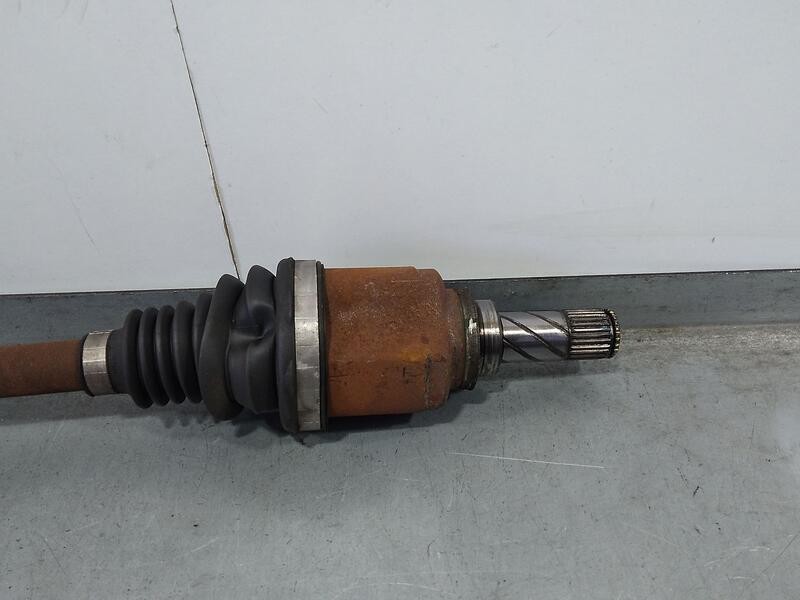 Recambio de transmision delantera izquierda para renault scenic iii dynamique referencia OEM IAM 391013387R  