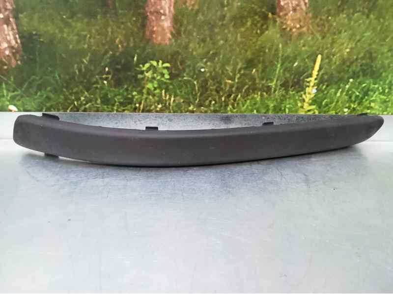 Recambio de moldura para volkswagen polo (9n1) referencia OEM IAM   MOLDURA IZQUIERDA PARAGOLPES