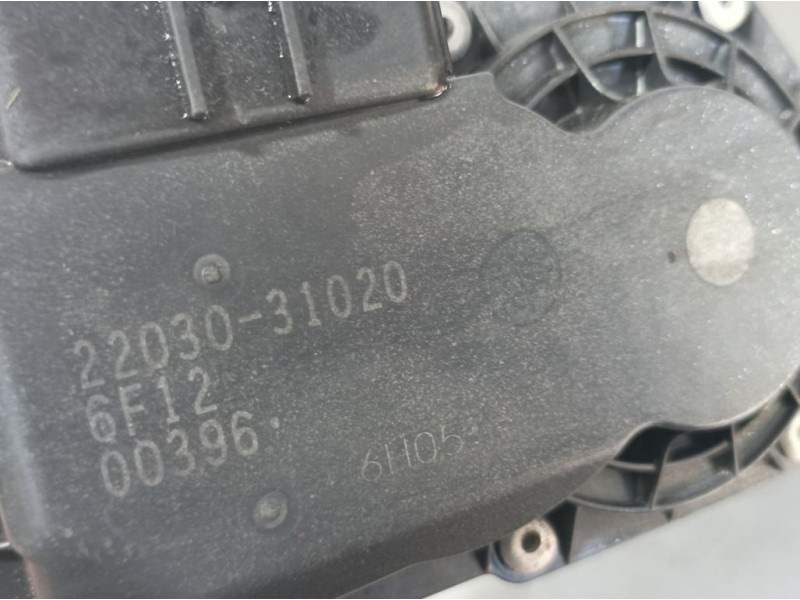 Recambio de caja mariposa para lexus is200 (ds2/is2) 250 v6 referencia OEM IAM 2203031020  