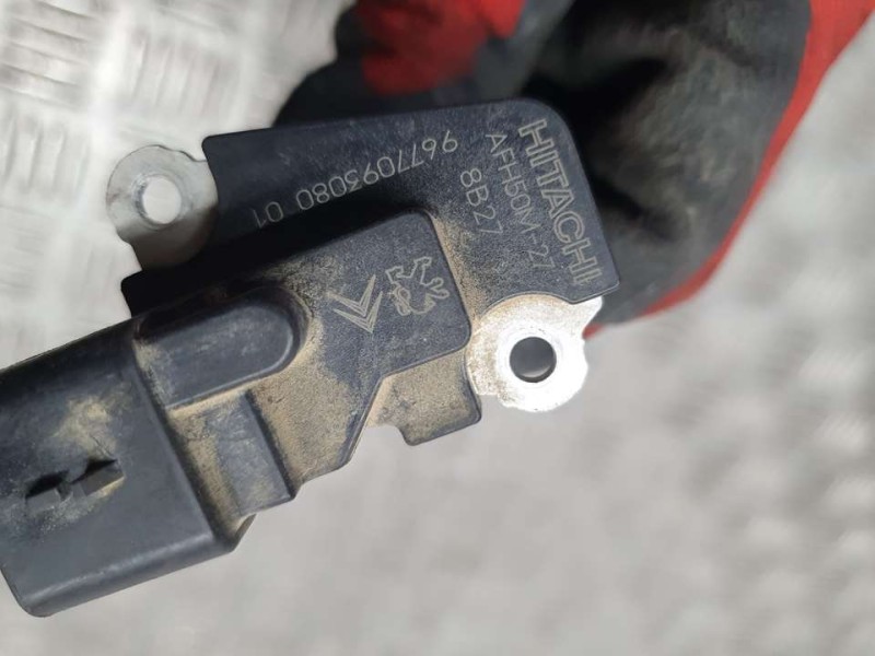 Recambio de caudalimetro para opel crossland x excellence referencia OEM IAM 9677093080 AFH50M27 HITACHI