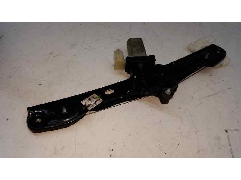 Recambio de elevalunas trasero izquierdo para bmw serie 1 lim. (f20) 116d referencia OEM IAM  5 PINS ELECTRICO
