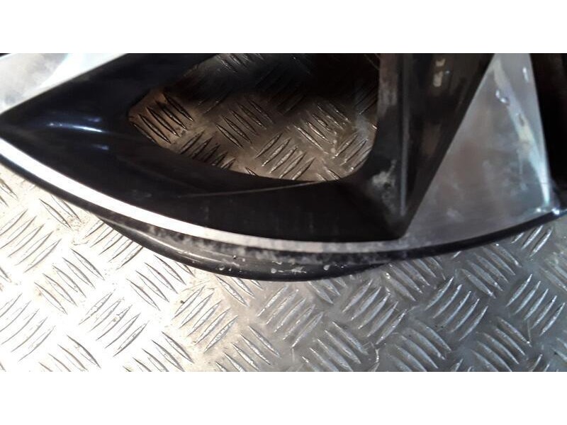 Recambio de llanta aluminio para hyundai bayon (bc3) 1.2 mpi referencia OEM IAM 6X16 4 TORN ET50 ALUMINIO ROZADA