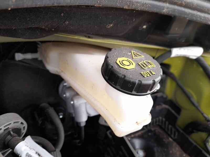 Recambio de bomba freno para peugeot 208 ii (ub_, up_, uw_, uj_) 1.2 puretech 100 referencia OEM IAM 1643581380  