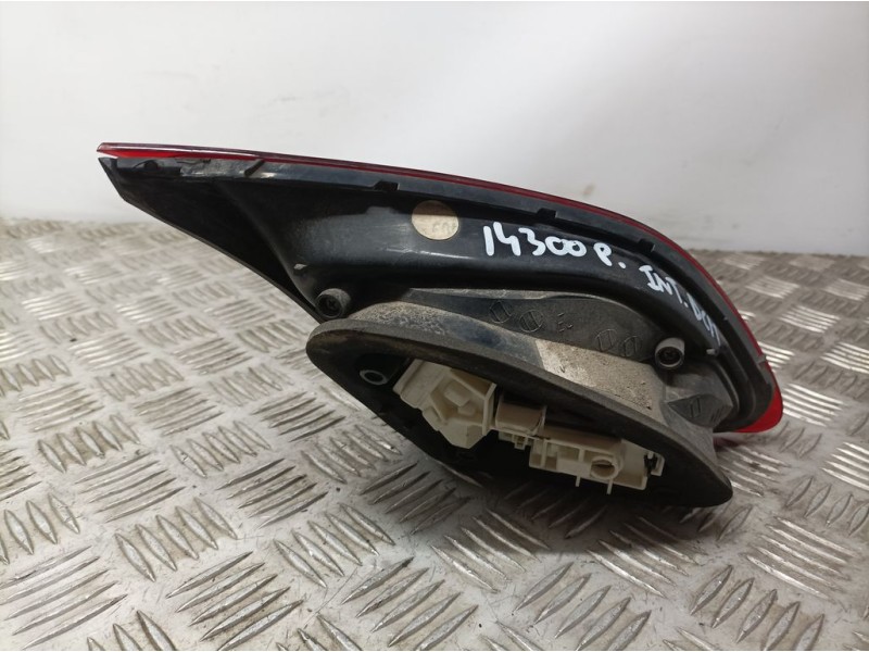 Recambio de piloto trasero derecho para opel astra j lim. cosmo referencia OEM IAM 13360790  INTERIOR