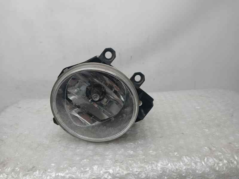 Recambio de faro antiniebla derecho para toyota rav4 hybrid 4x2 advance referencia OEM IAM 8121047010  PATA ROTA