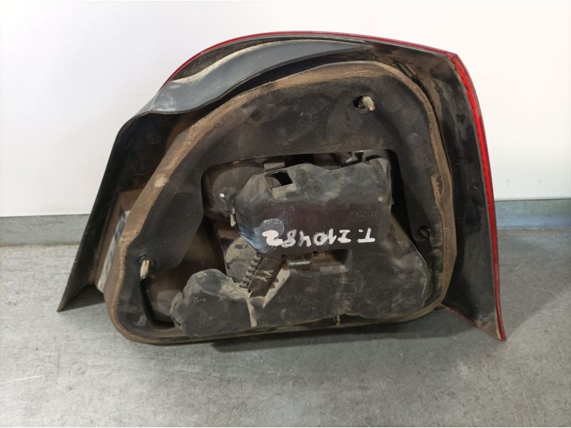 Recambio de piloto trasero izquierdo para mg mg zr 105 referencia OEM IAM   