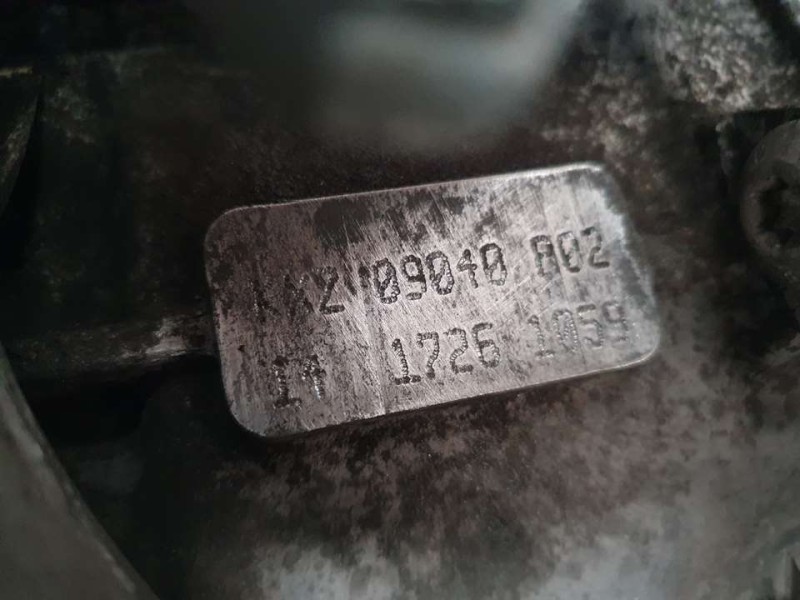 Recambio de caja cambios para volkswagen golf vi (5k1) gtd referencia OEM IAM KXZ 09040P02 6VELOCIDADES