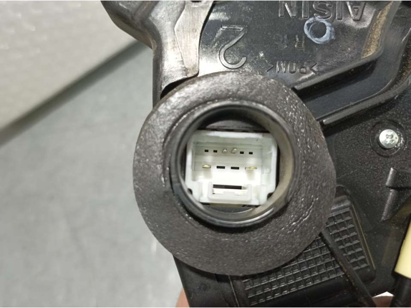 Recambio de cerradura puerta delantera derecha para toyota rav 4 advance hybrid referencia OEM IAM AB3121700  ELECTRICA