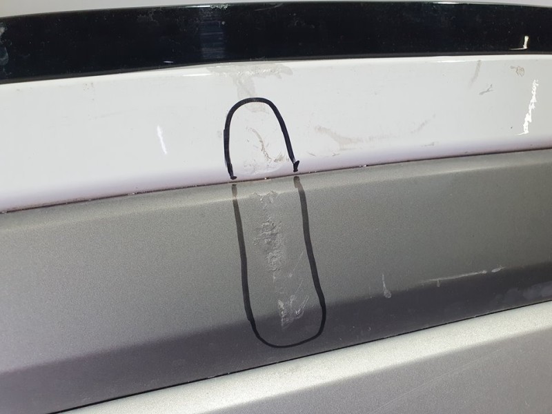 Recambio de paragolpes trasero para land rover range rover evoque evoque referencia OEM IAM LR135016  TOCADA