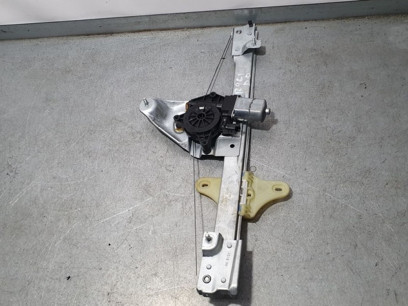 Recambio de elevalunas delantero derecho para dacia duster ii essential referencia OEM IAM 807201952R  ELECTRICO 2 PINS