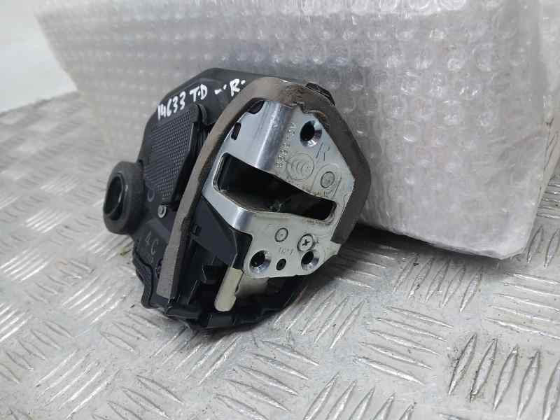 Recambio de cerradura puerta trasera derecha para toyota rav 4 advance hybrid referencia OEM IAM 612419 4C ELECTRICA