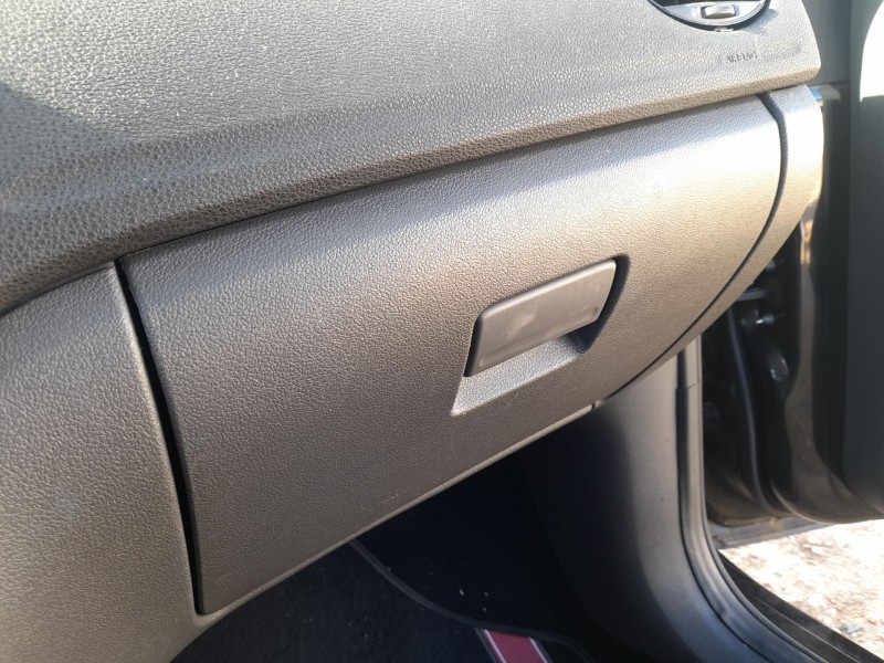 Recambio de guantera para ford focus ii (da_, hcp, dp) 1.6 ti referencia OEM IAM 1519313  