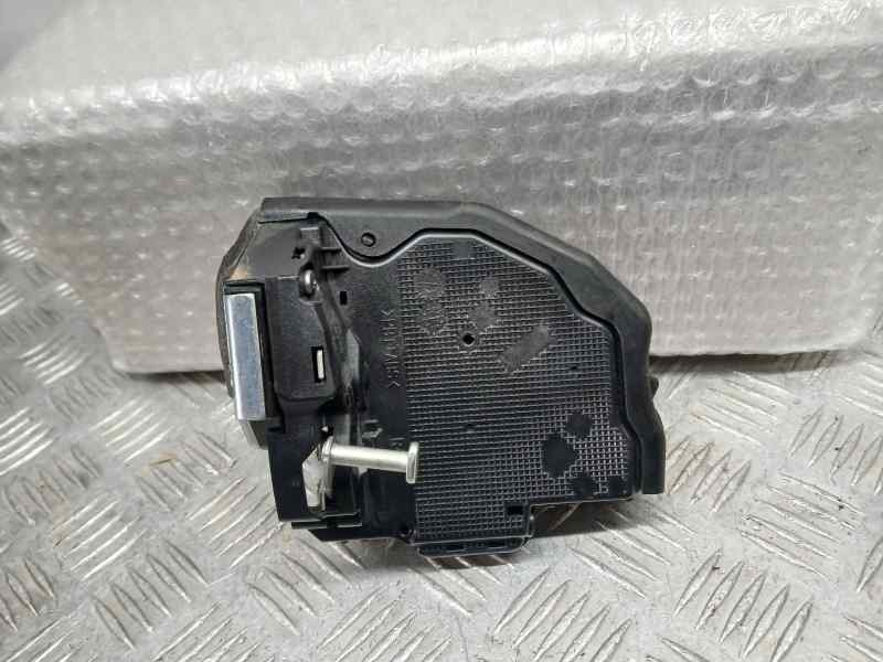 Recambio de cerradura puerta trasera derecha para toyota rav 4 advance hybrid referencia OEM IAM 612419 4C ELECTRICA