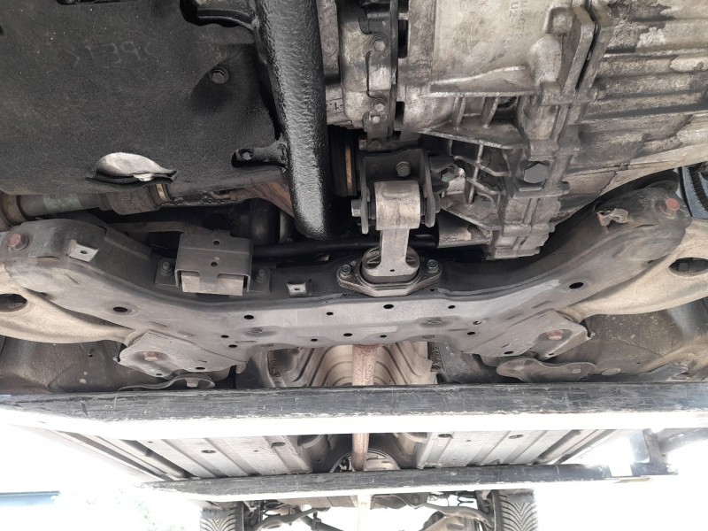 Recambio de puente delantero para hyundai i40 i (vf) 1.7 crdi referencia OEM IAM 624053Z600  